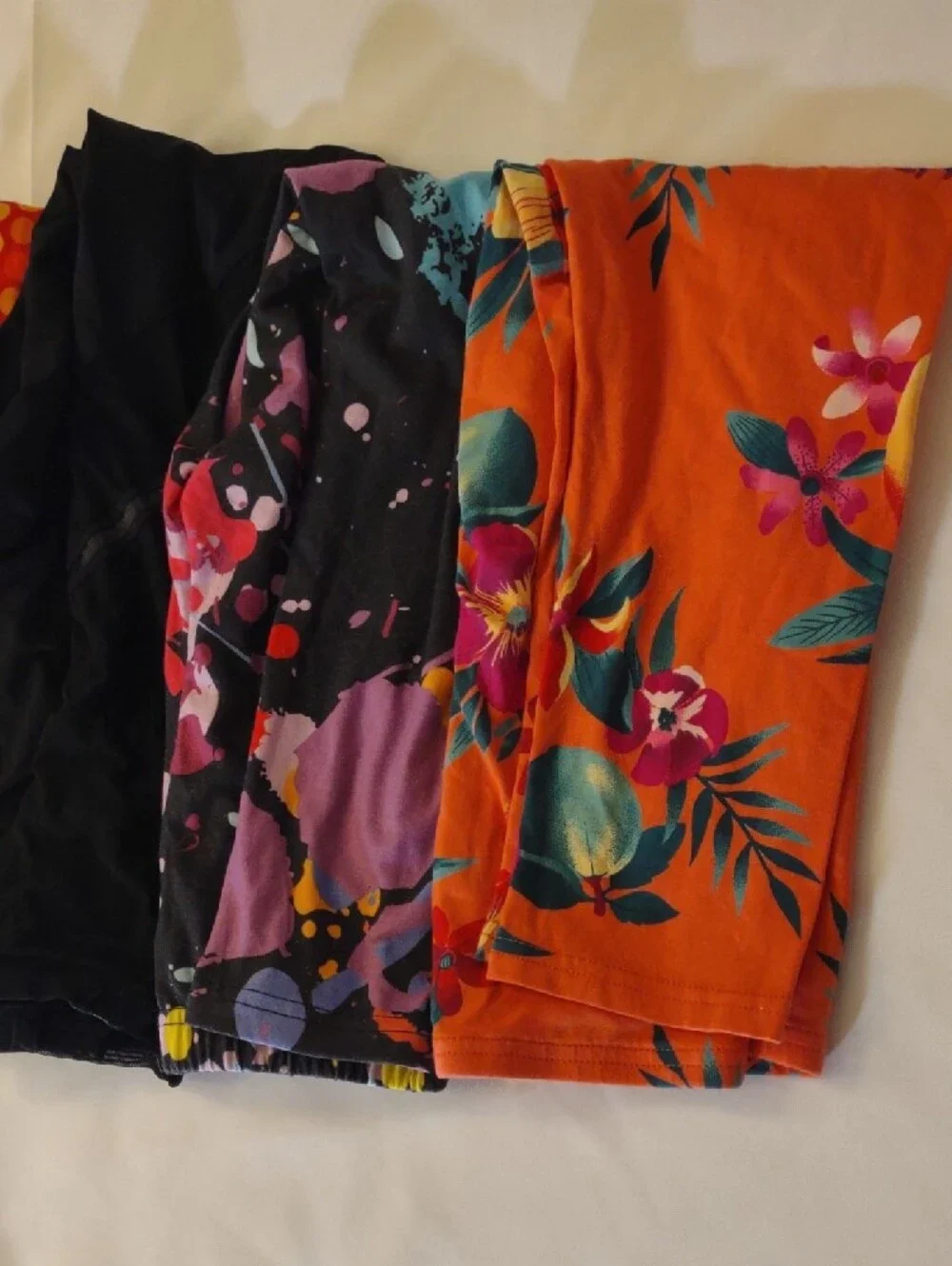 Bundle - Girl's Leggings - Multicolor & Solids - Size 14 - 5 Pairs